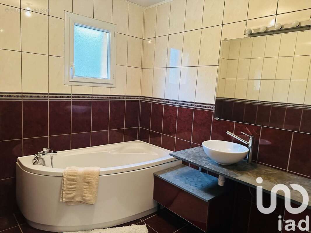 Photo 6 - Maison à MONTALIEU-VERCIEU