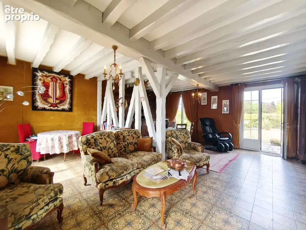 Maison 10 pièces 156 m² à vendre à Ferolles (45150) - photo 3