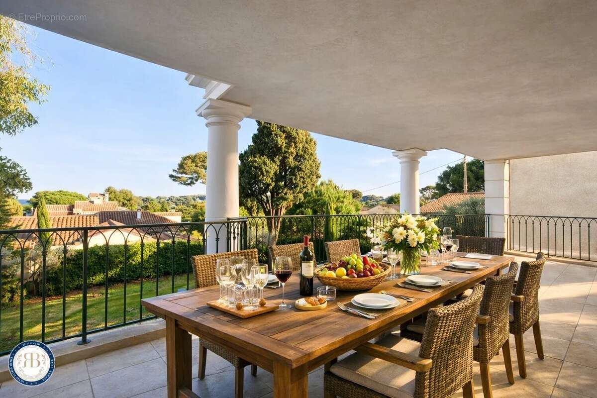Maison à ANTIBES