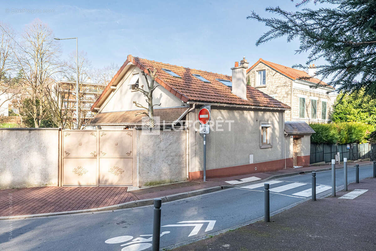 Maison à BOUGIVAL