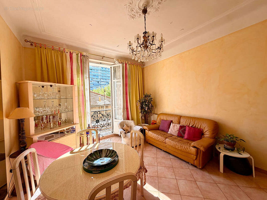 Appartement Marseille 3 pièce(s) 70 m2 - photo 5