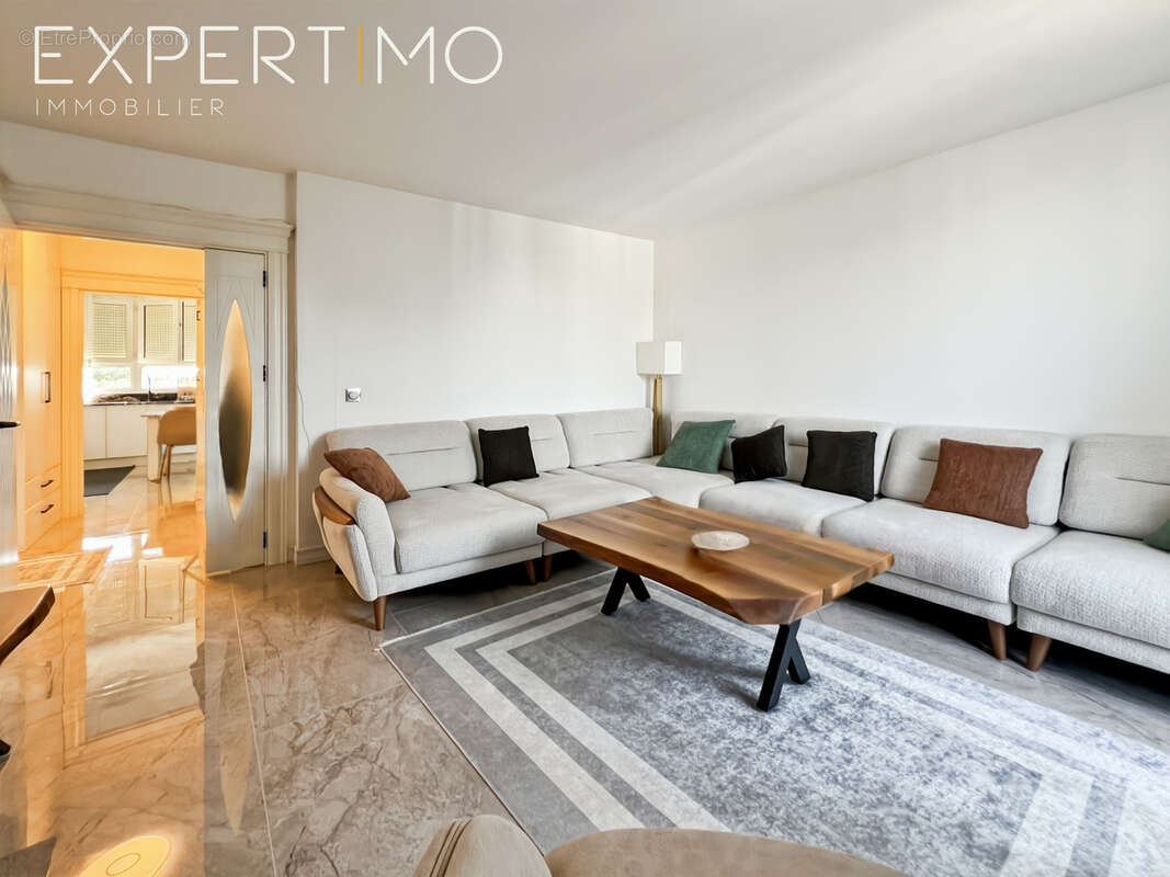 Appartement à SAINT-MICHEL-SUR-ORGE