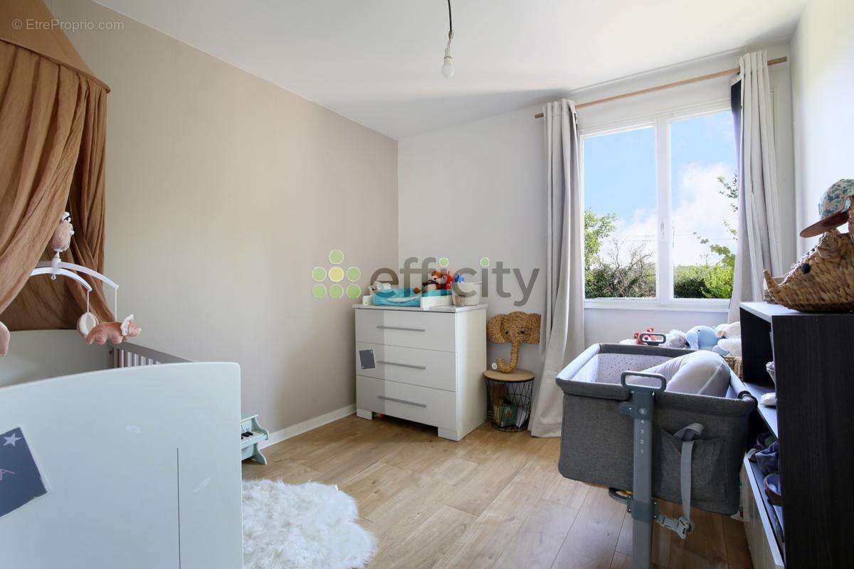 Maison 93 m² à Cambiac  - photo 10