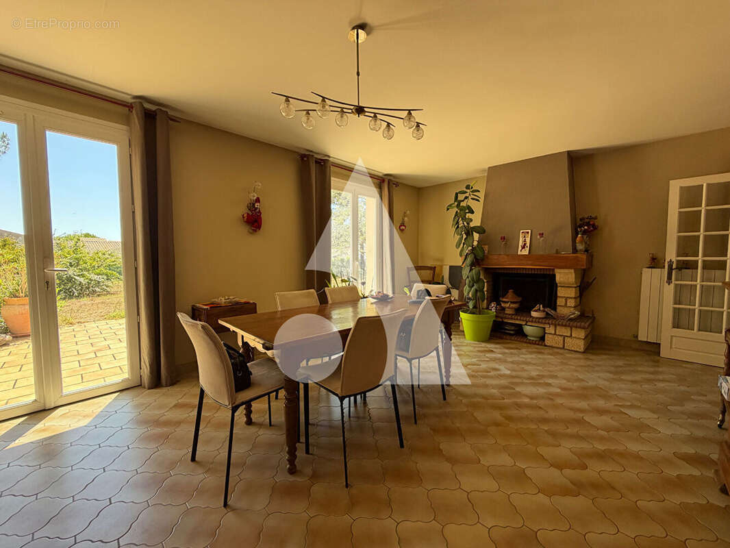 Maison La Tremblade 3 chambres 153 m2 - photo 5