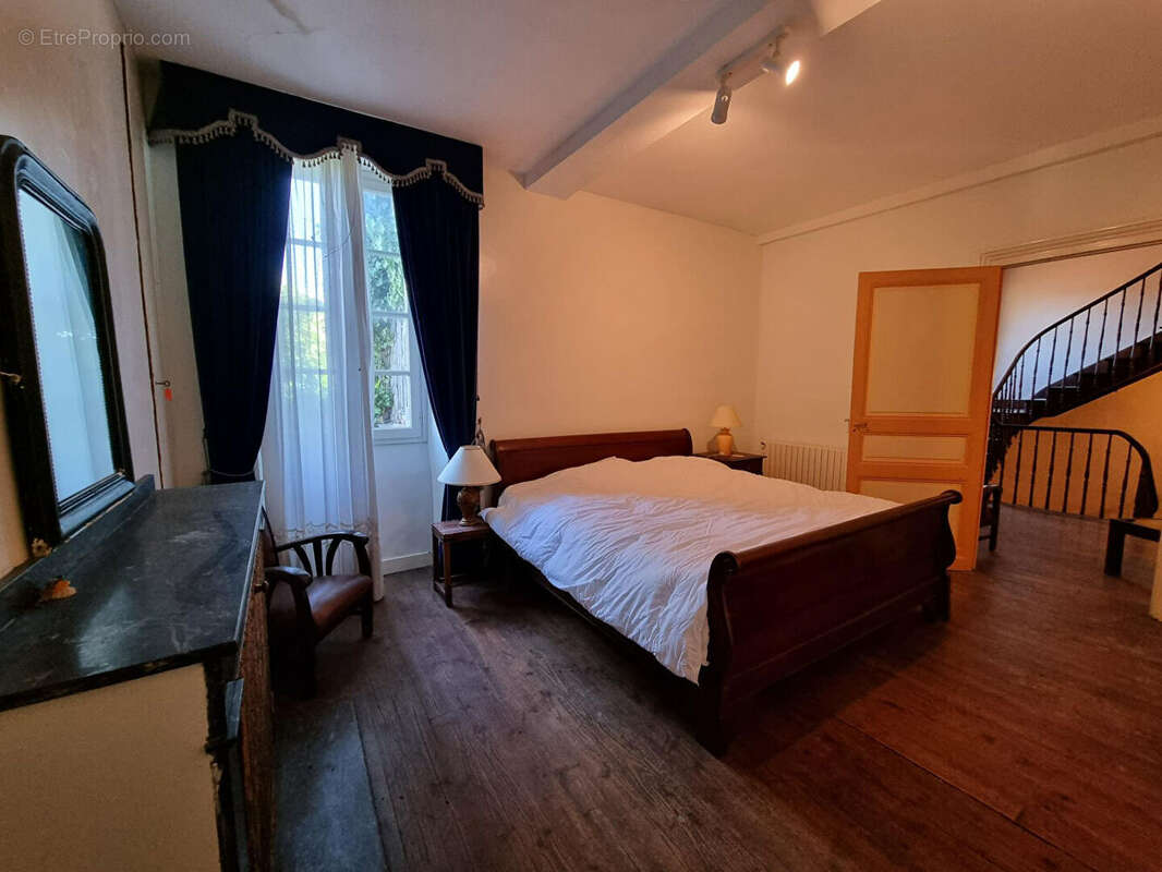 Maison de Maître Maubourguet centre 8 pièces 355 m² - photo 14