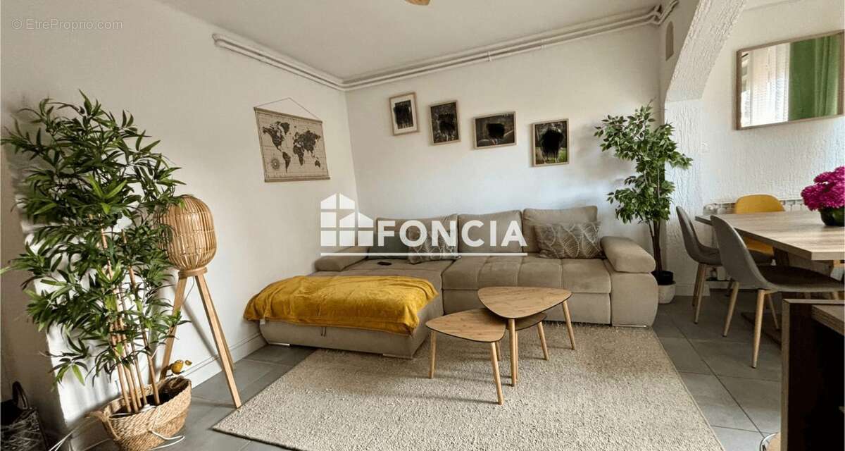 Appartement à HYERES