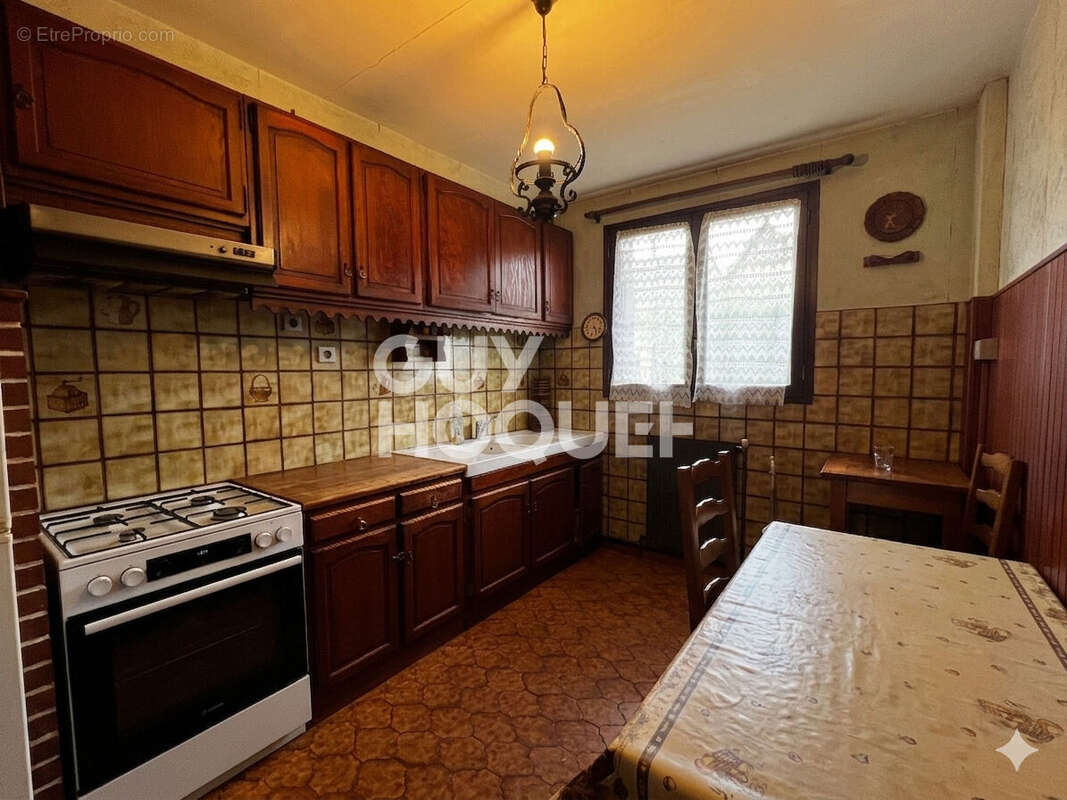 Maison à PONTAULT-COMBAULT