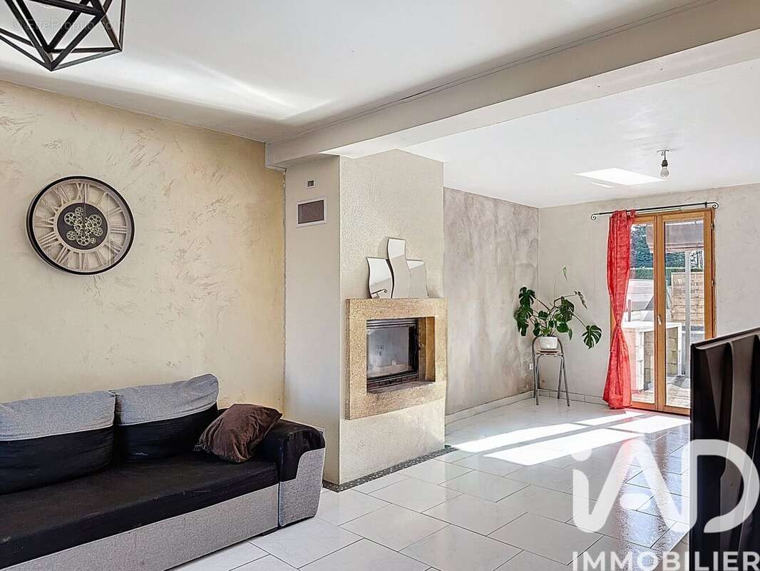 Photo 3 - Maison à VILLERS-COTTERETS