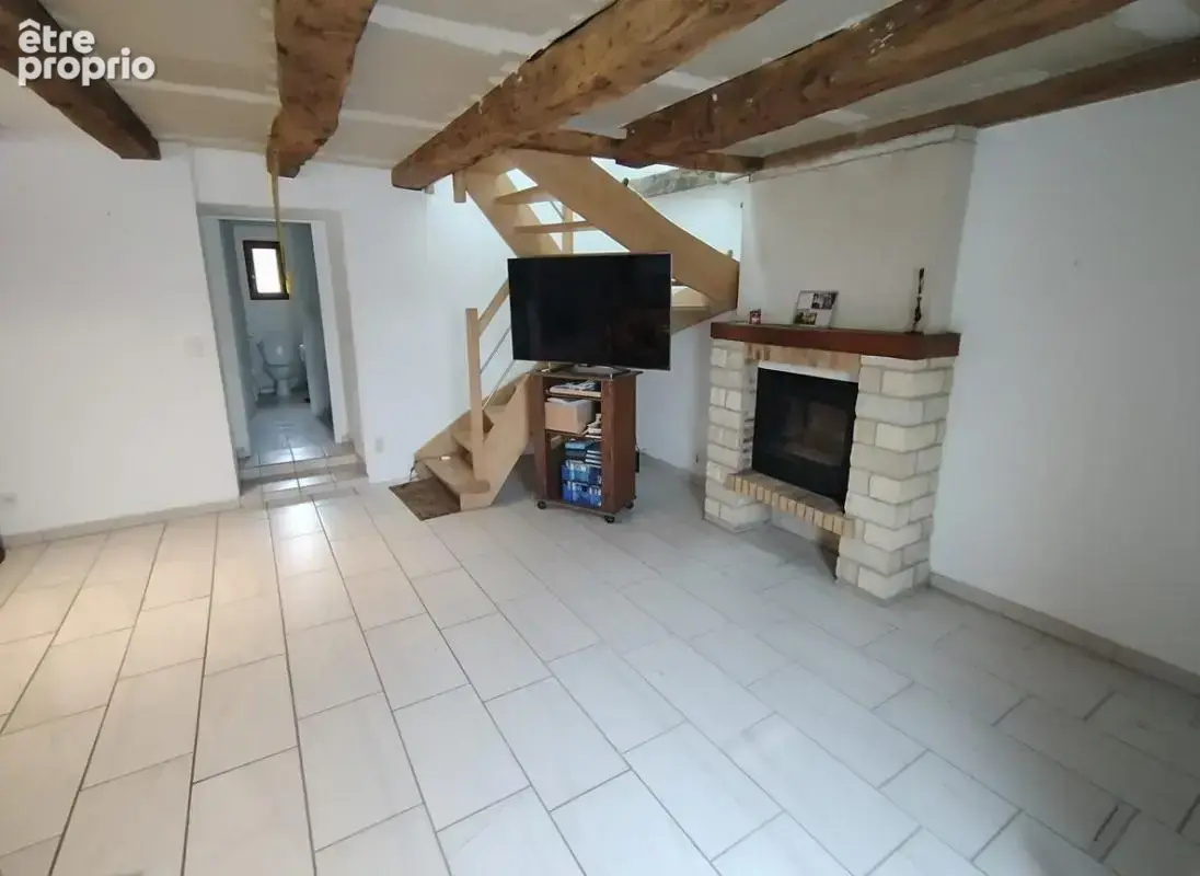 NOUVEAUTÉ - Charmante maison en pierre rénovée de 90 m² avec - photo 7