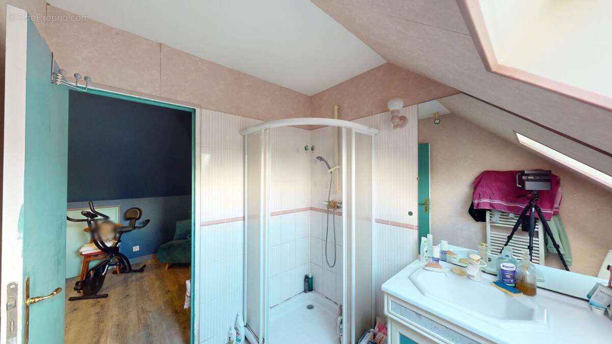 Maison à BEAUMONT-HAGUE