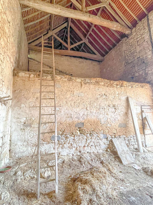 Maison à SAINT-SAUVEUR