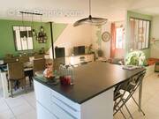 Maison à SAINT-MACAIRE-EN-MAUGES