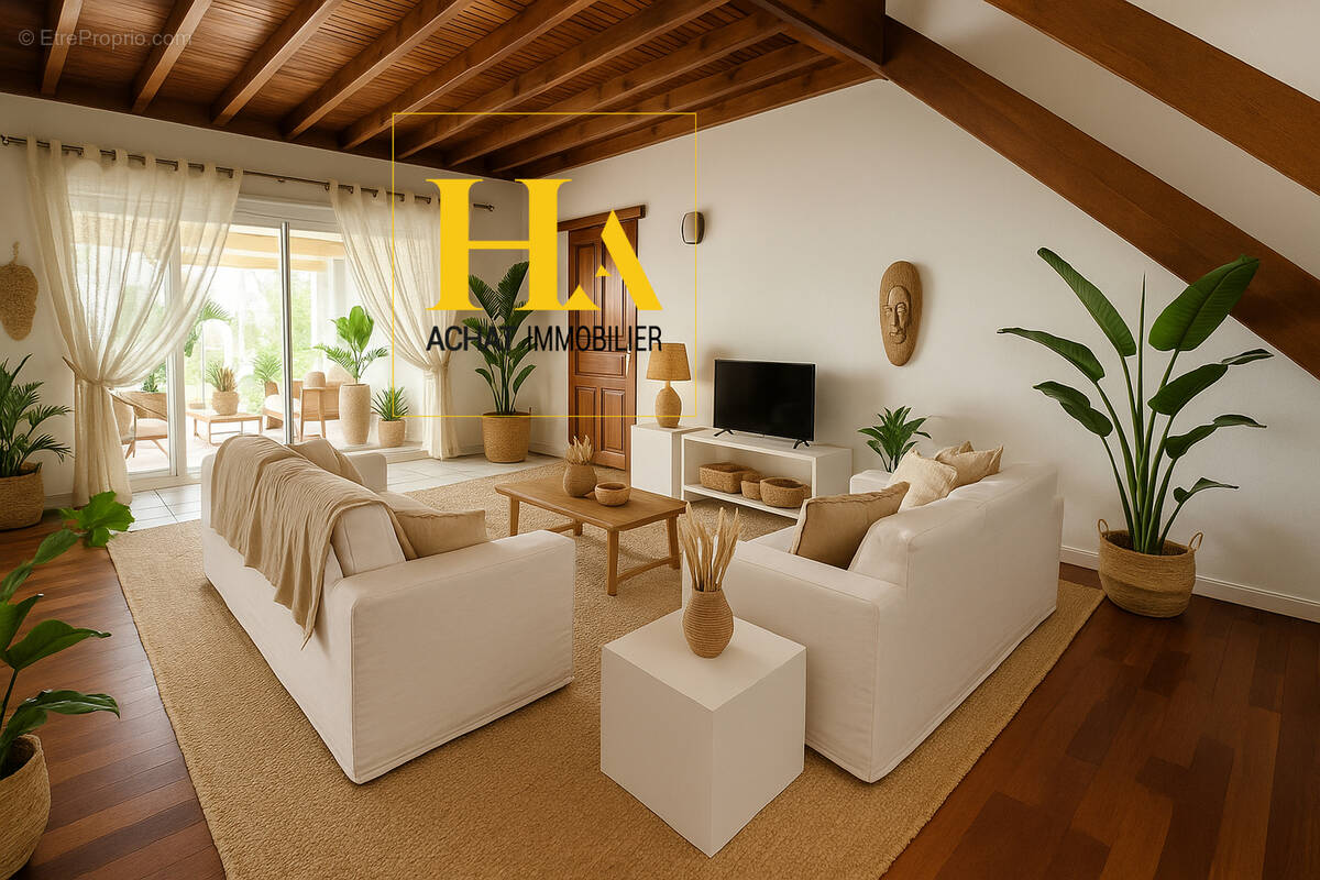 Maison à SAINTE-SUZANNE