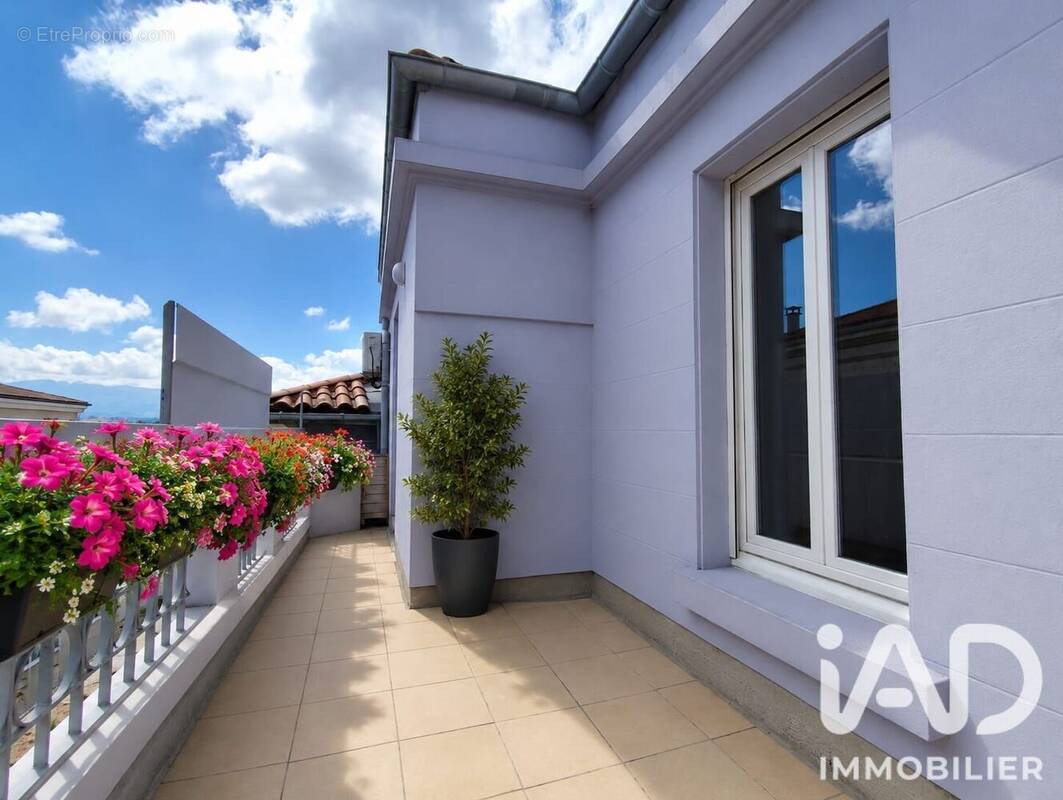 Photo 1 - Appartement à ROMANS-SUR-ISERE