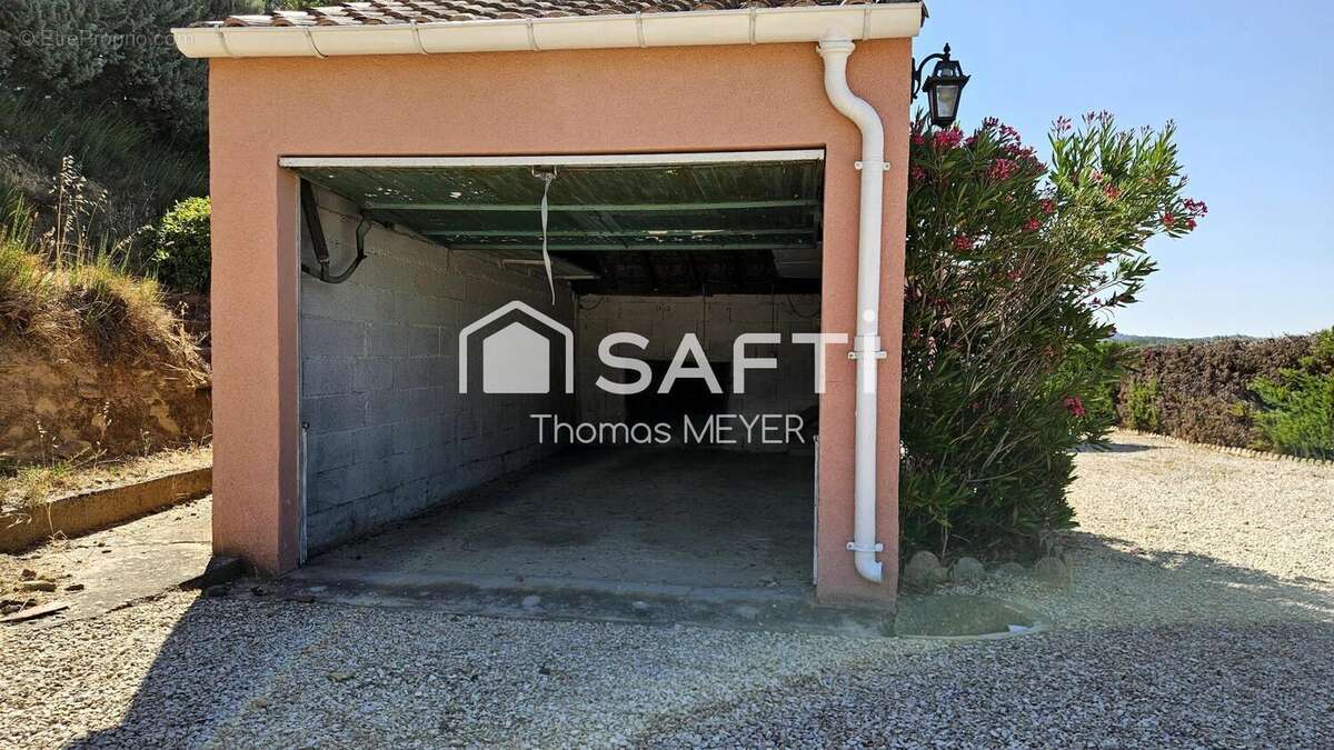 Maison 100 m² à La Tour-D'aigues  - photo 8
