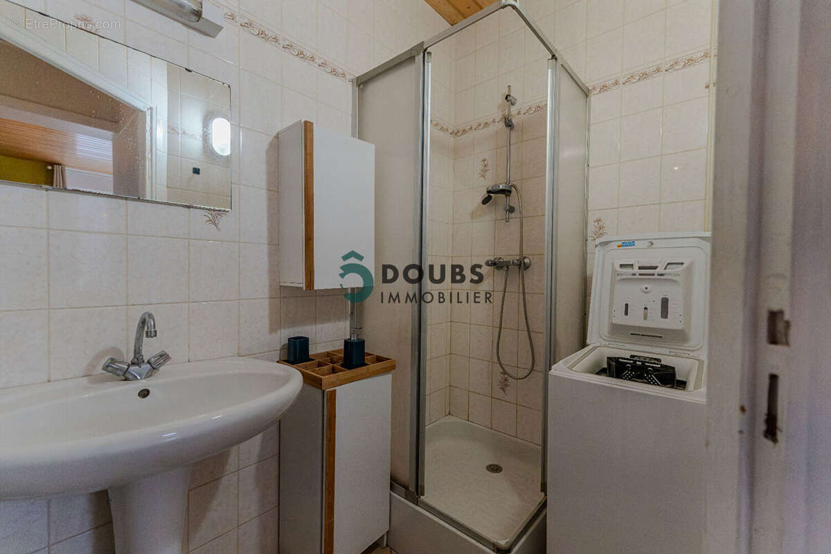 Appartement à VILLERS-LE-LAC