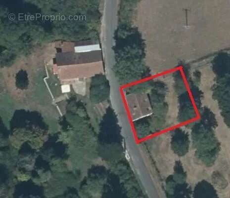 Maison à BUSSIERE-POITEVINE