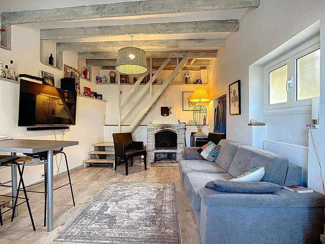 Maison à ROQUEBRUNE-CAP-MARTIN