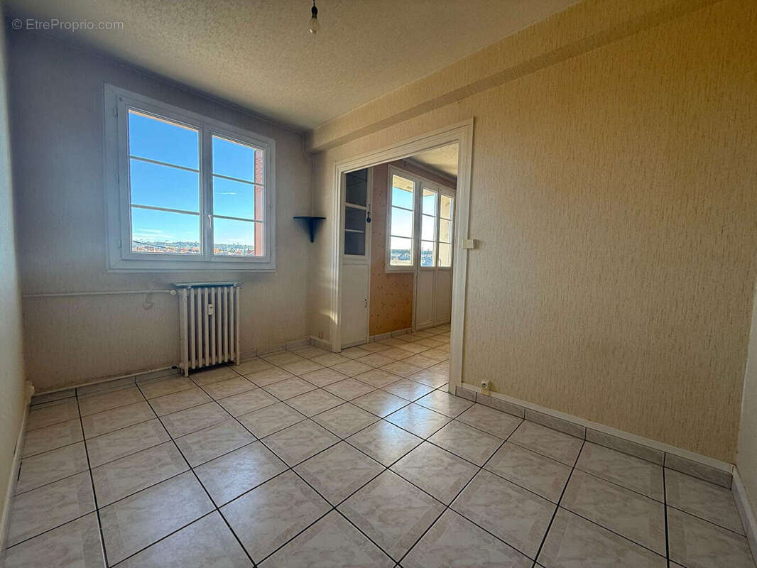 Appartement à MONTLUCON