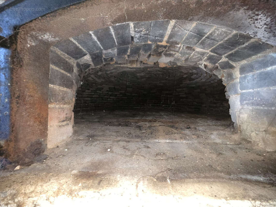 Maison à ISSERPENT