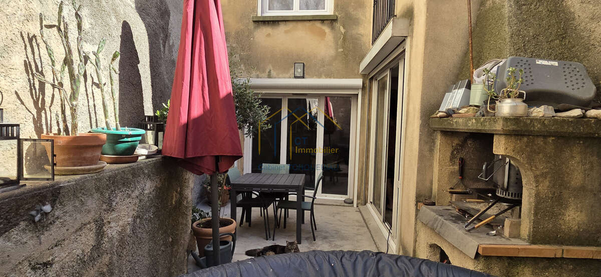 Maison à LE POUGET