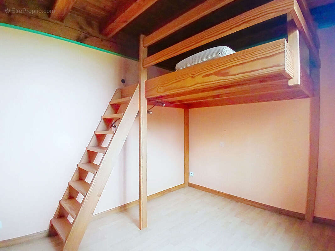 Maison à SAINT-LOUBES