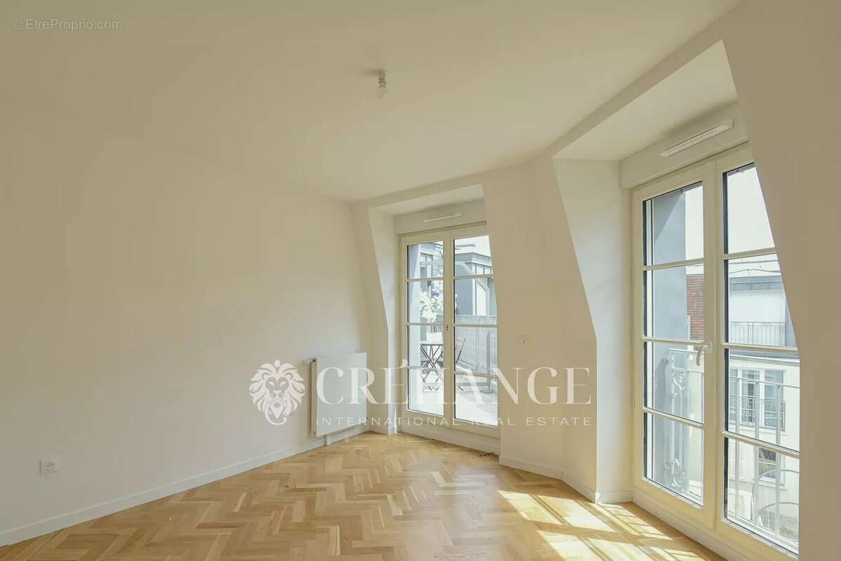 Appartement à BOUGIVAL