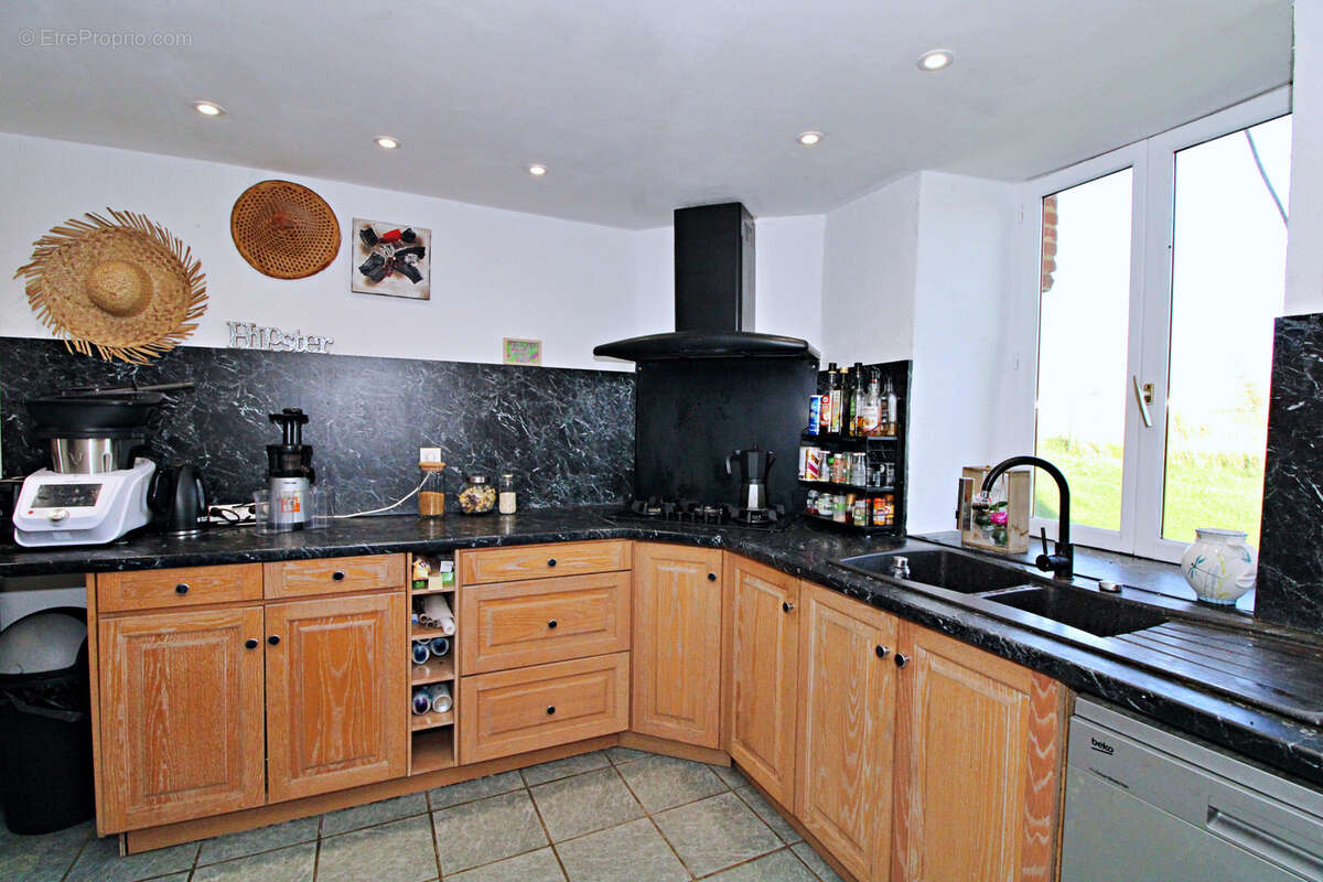 Maison à SAINT-MICHEL-DE-LANES