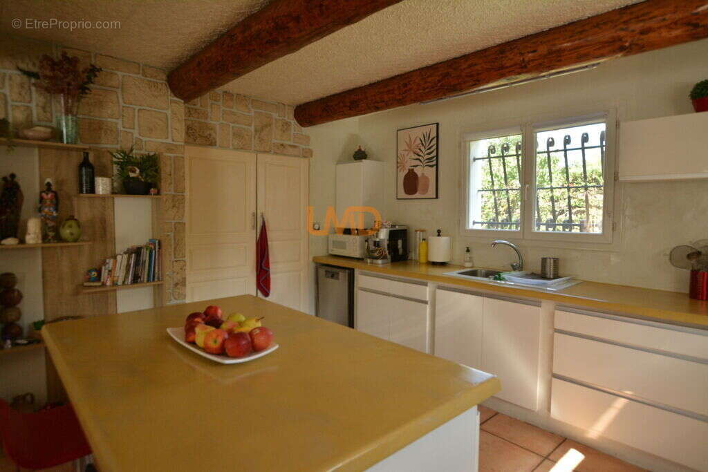 Maison à SAINT-GILLES