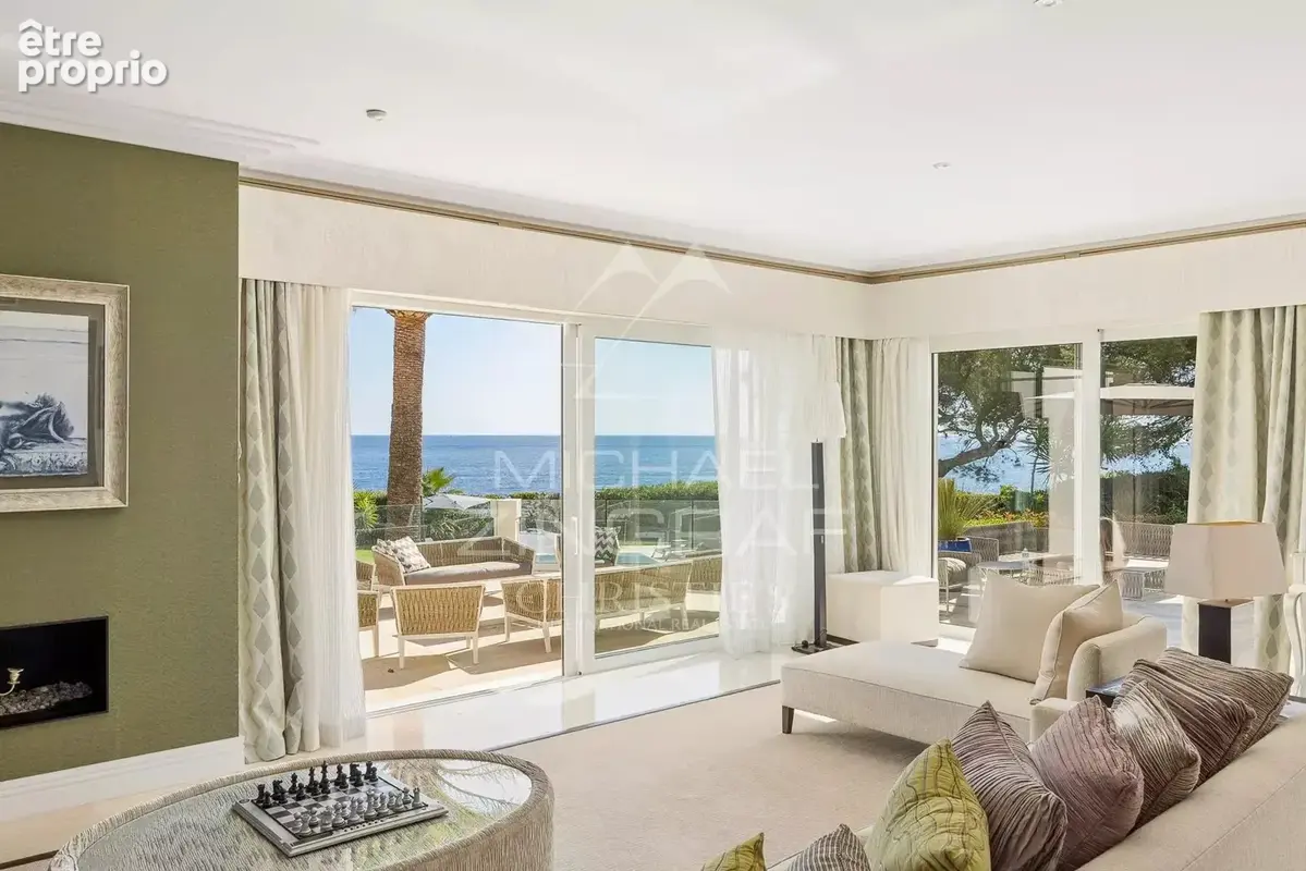 Cap d’Antibes – Villa d’exception avec vue panoramique mer et montagne - photo 9
