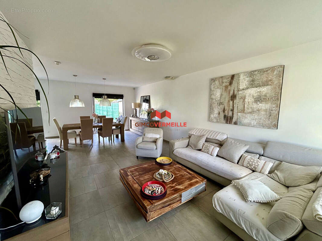 Maison à CARRIERES-SOUS-POISSY