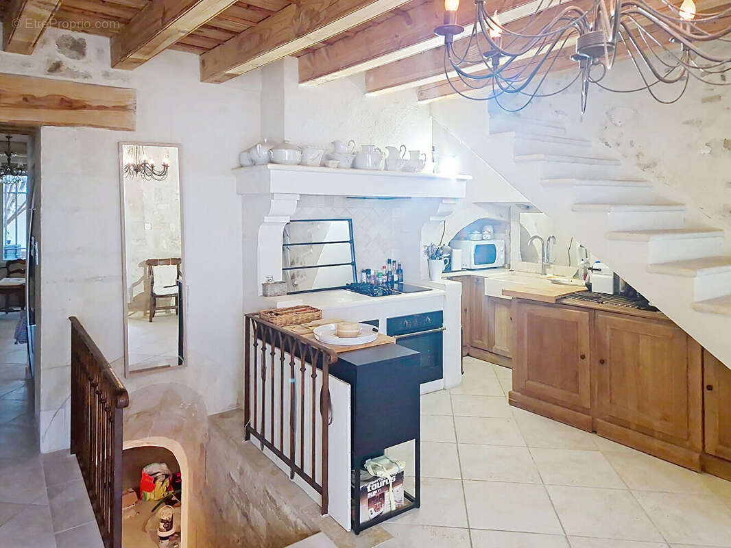 Maison à VILLENEUVE-LES-AVIGNON