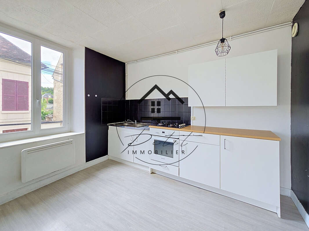 Mouy   appartement t2 avec 2 places de stationnement - photo 2