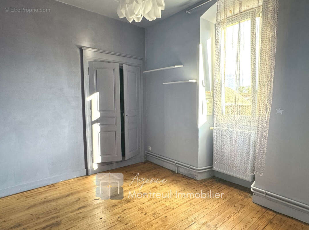 Maison à BRION-PRES-THOUET