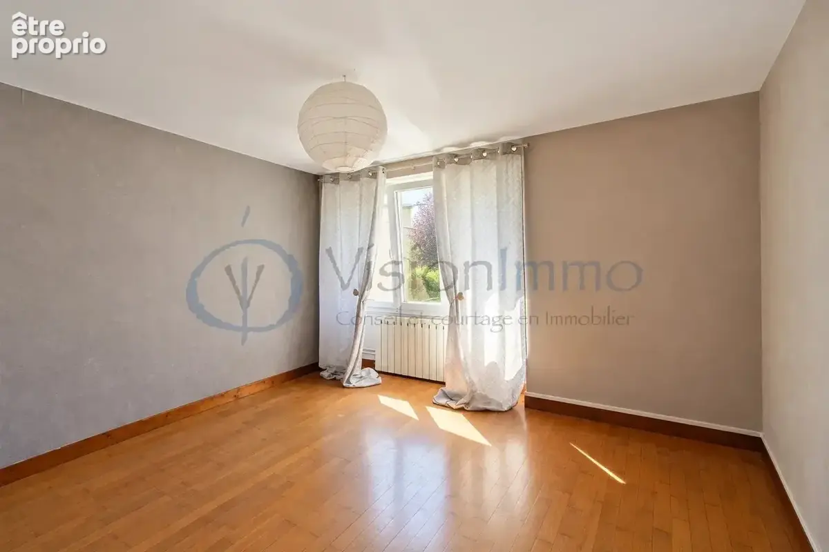 Maison spacieuse de 151 m² à Sornay, 3 chambres - photo 3