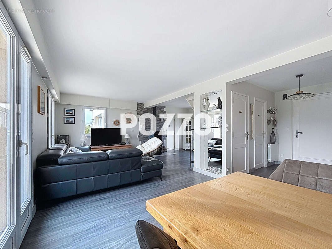 Maison à AGON-COUTAINVILLE