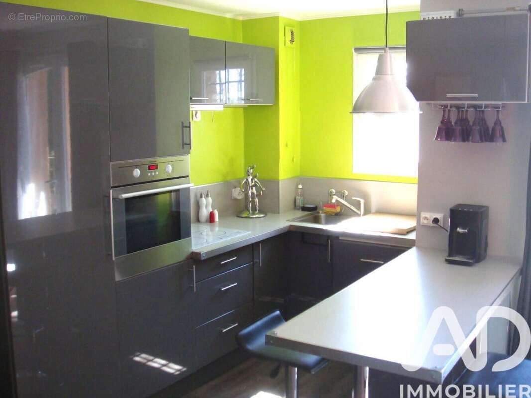 Photo 3 - Appartement à ROQUEBRUNE-SUR-ARGENS