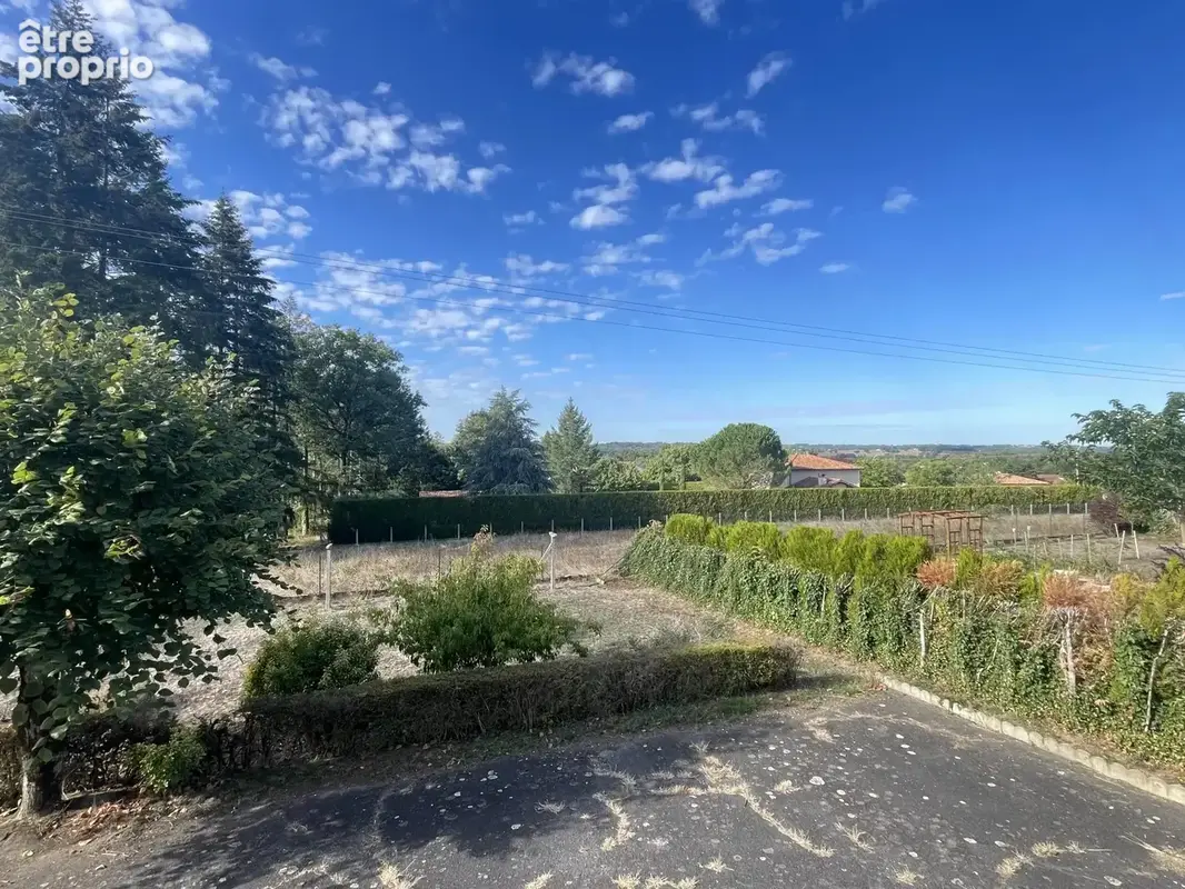 Maison 4 pièces 87 m² à vendre à Chabanais (16150) - photo 5