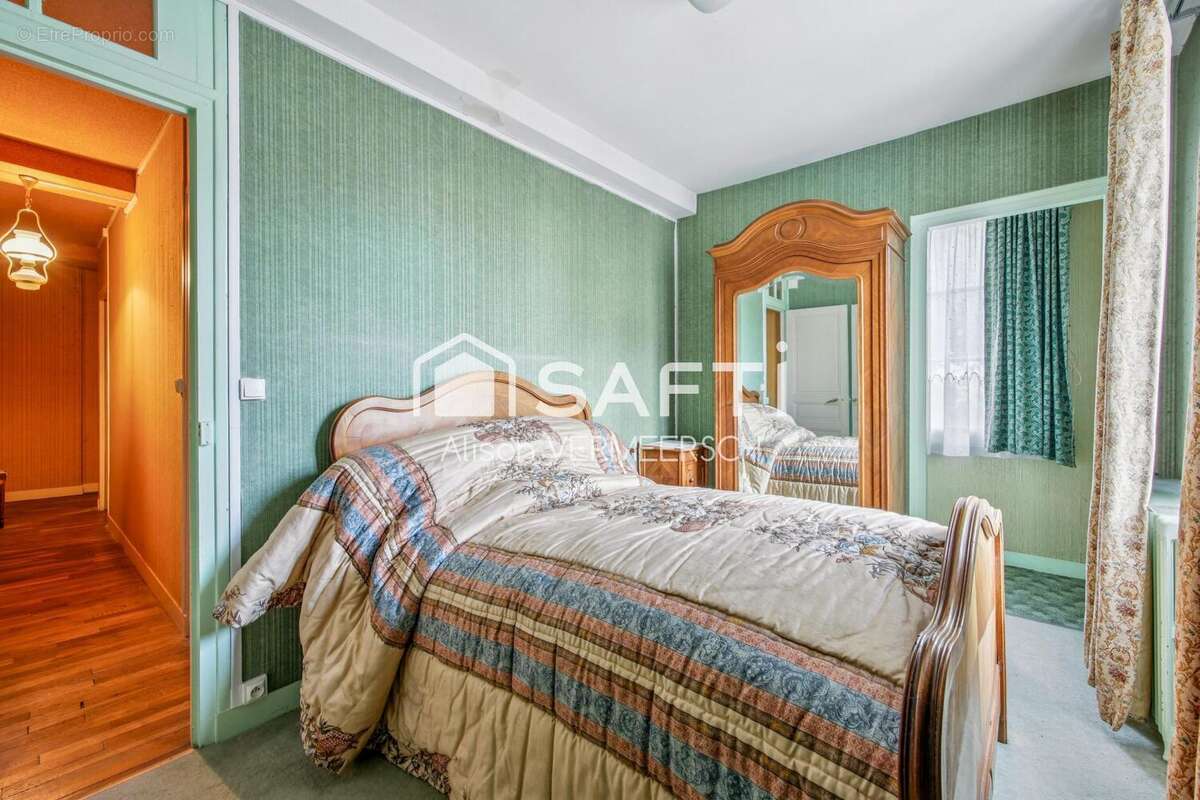 Maison 204 m² à La Roche-Guyon  - photo 9