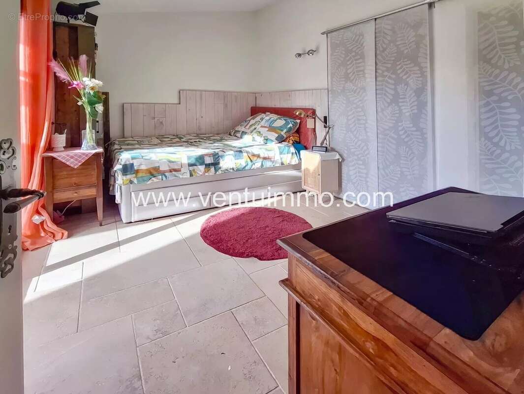 Maison à PEYMEINADE