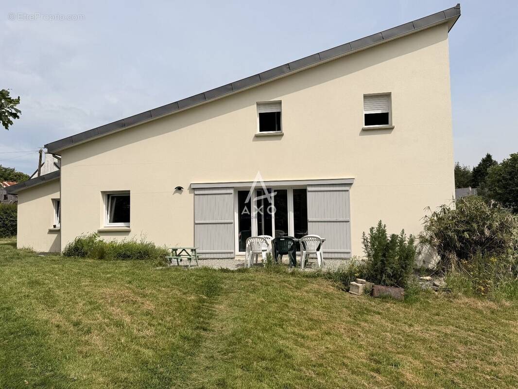 Maison à QUERRIEN