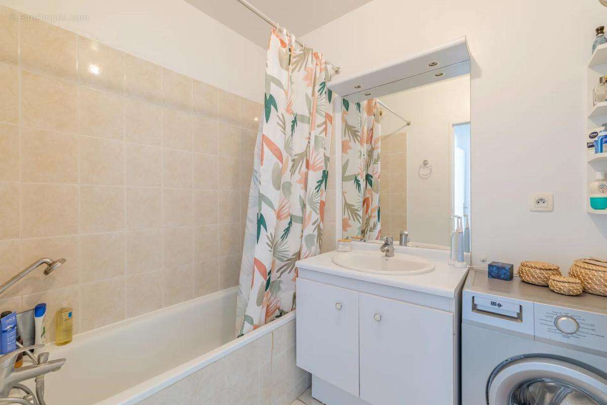 Appartement à LIMEIL-BREVANNES