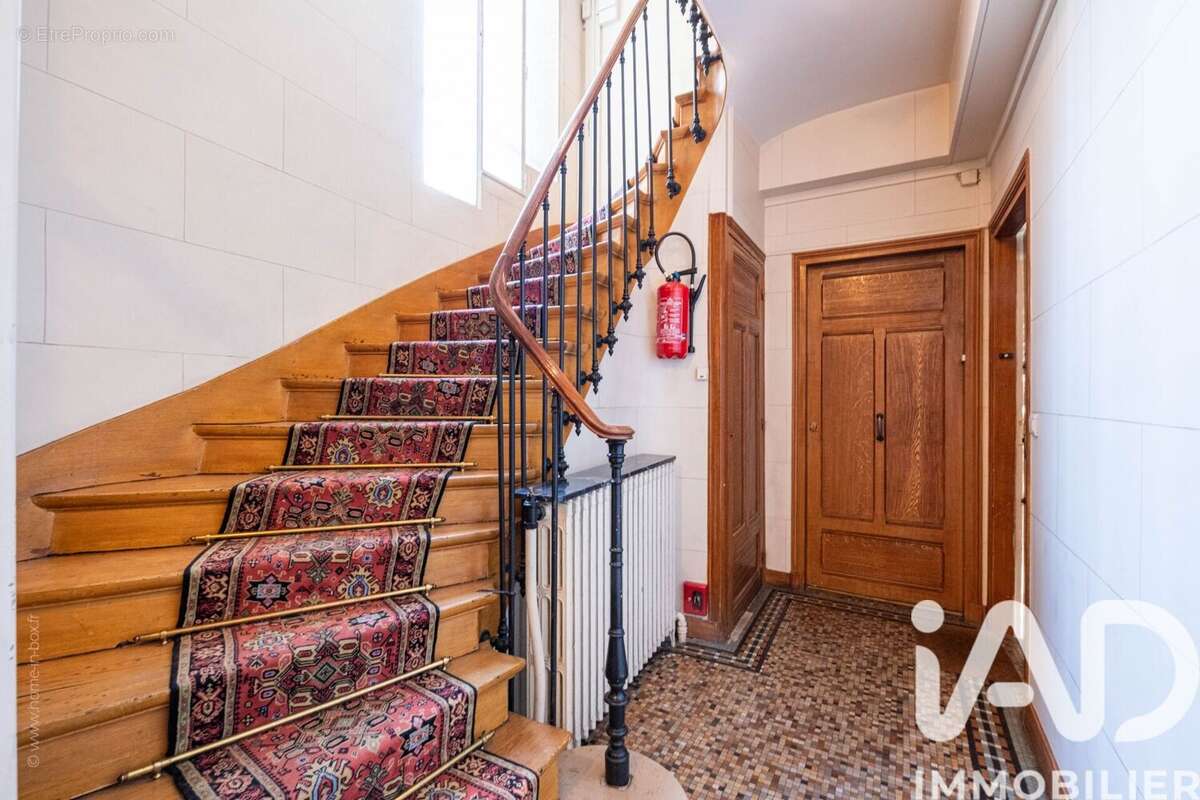 Photo 2 - Appartement à BOULOGNE-BILLANCOURT