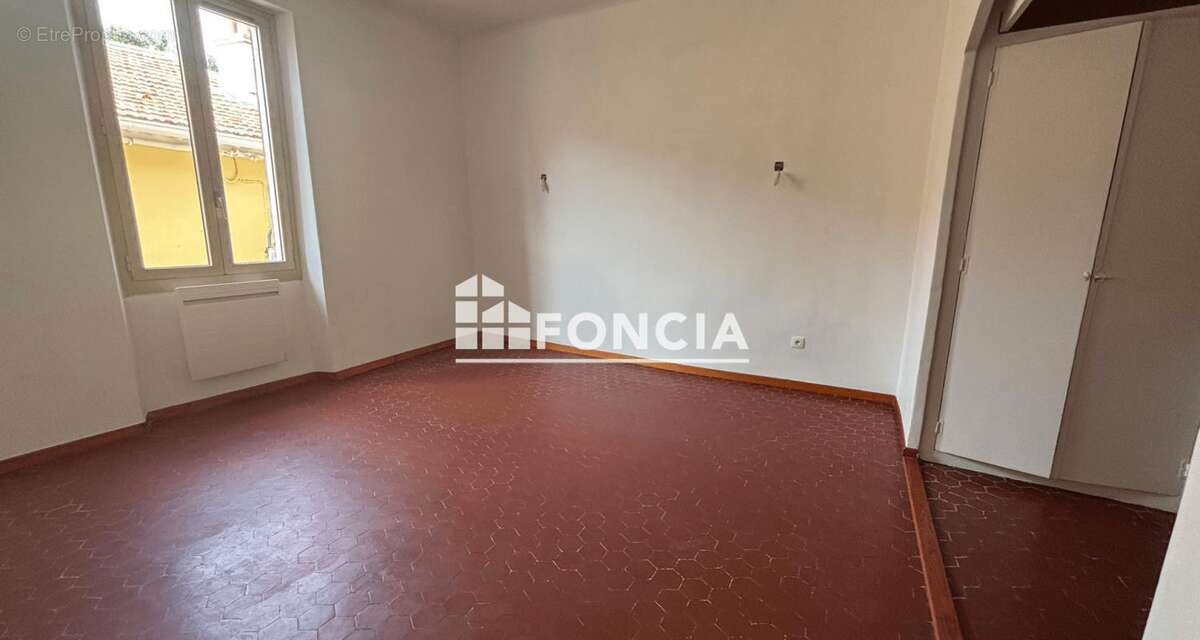 Appartement à HYERES