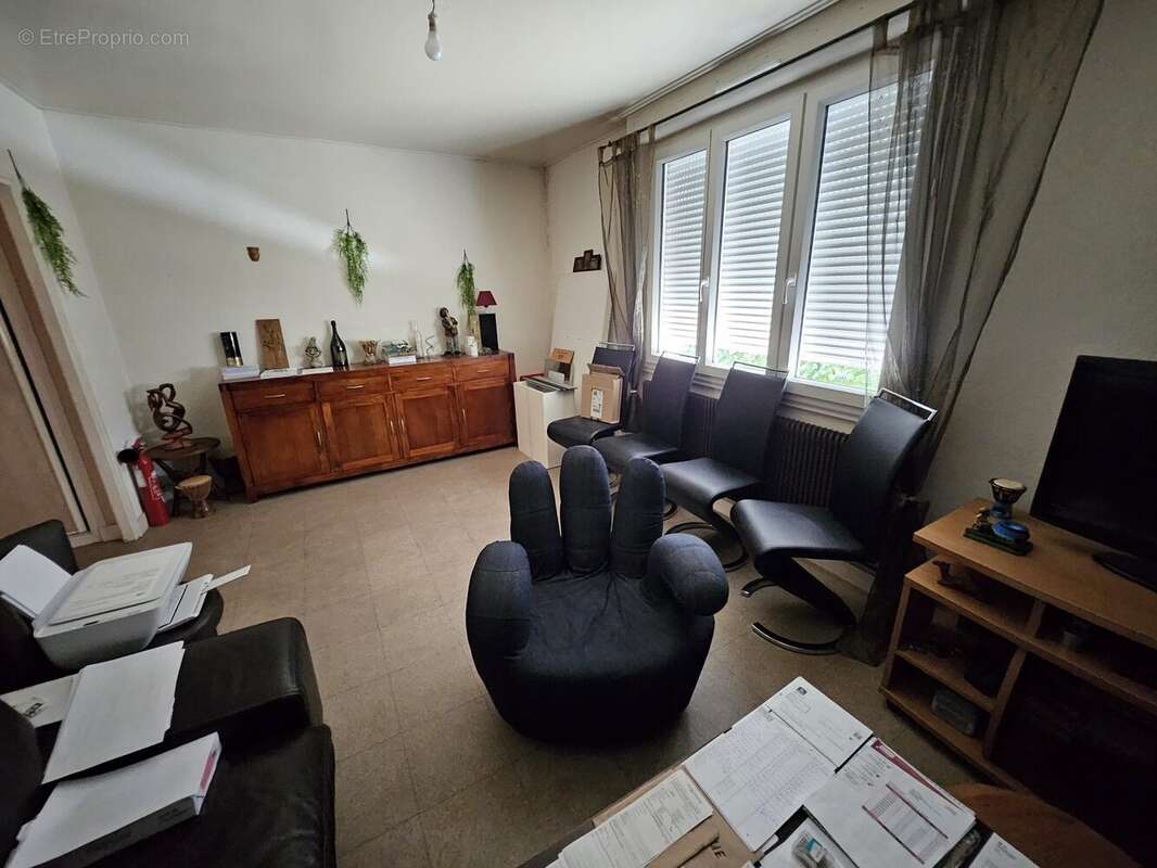 Appartement 150 m² à Caen  - photo 9