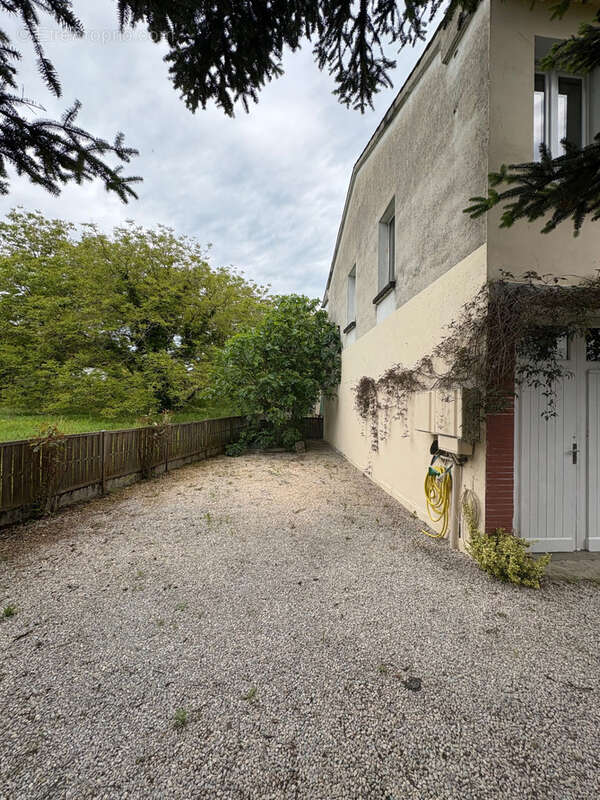 Maison à PRAYSSAC