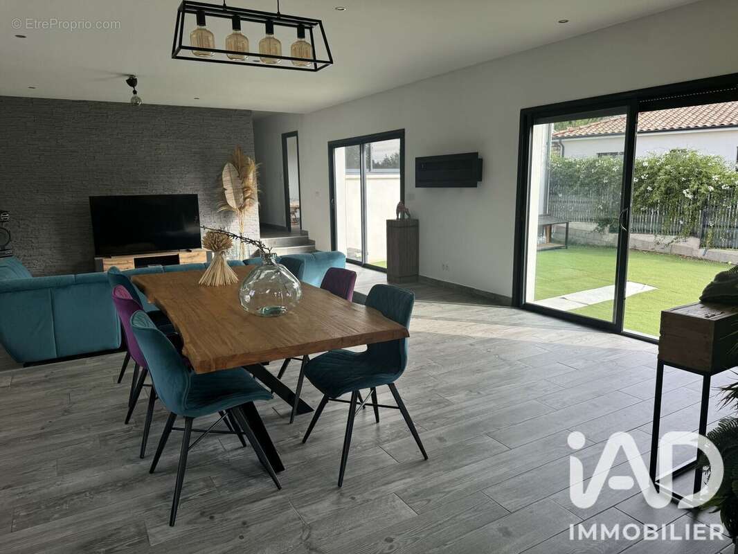 Maison 130 m² à Vauvert  - photo 5