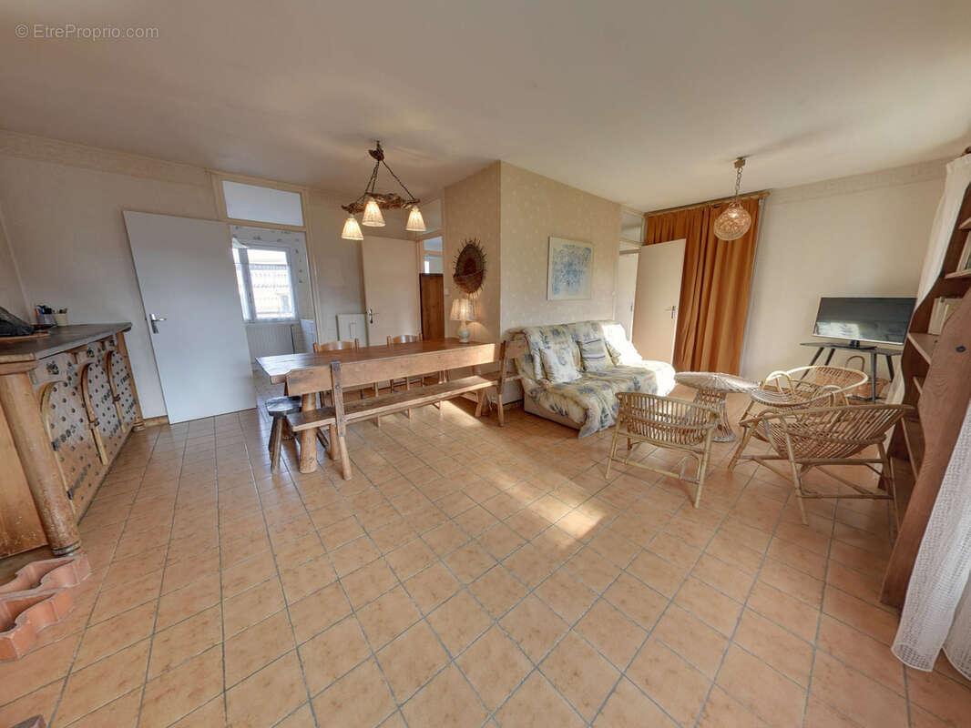 Maison à ECHIROLLES