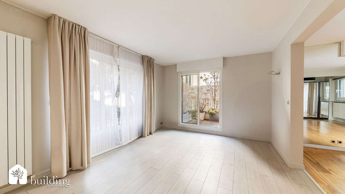 Ternes-Maillot Paris 17ème - Appartement 3 pièces 68 m² avec 20 m² de terrasse - photo 6