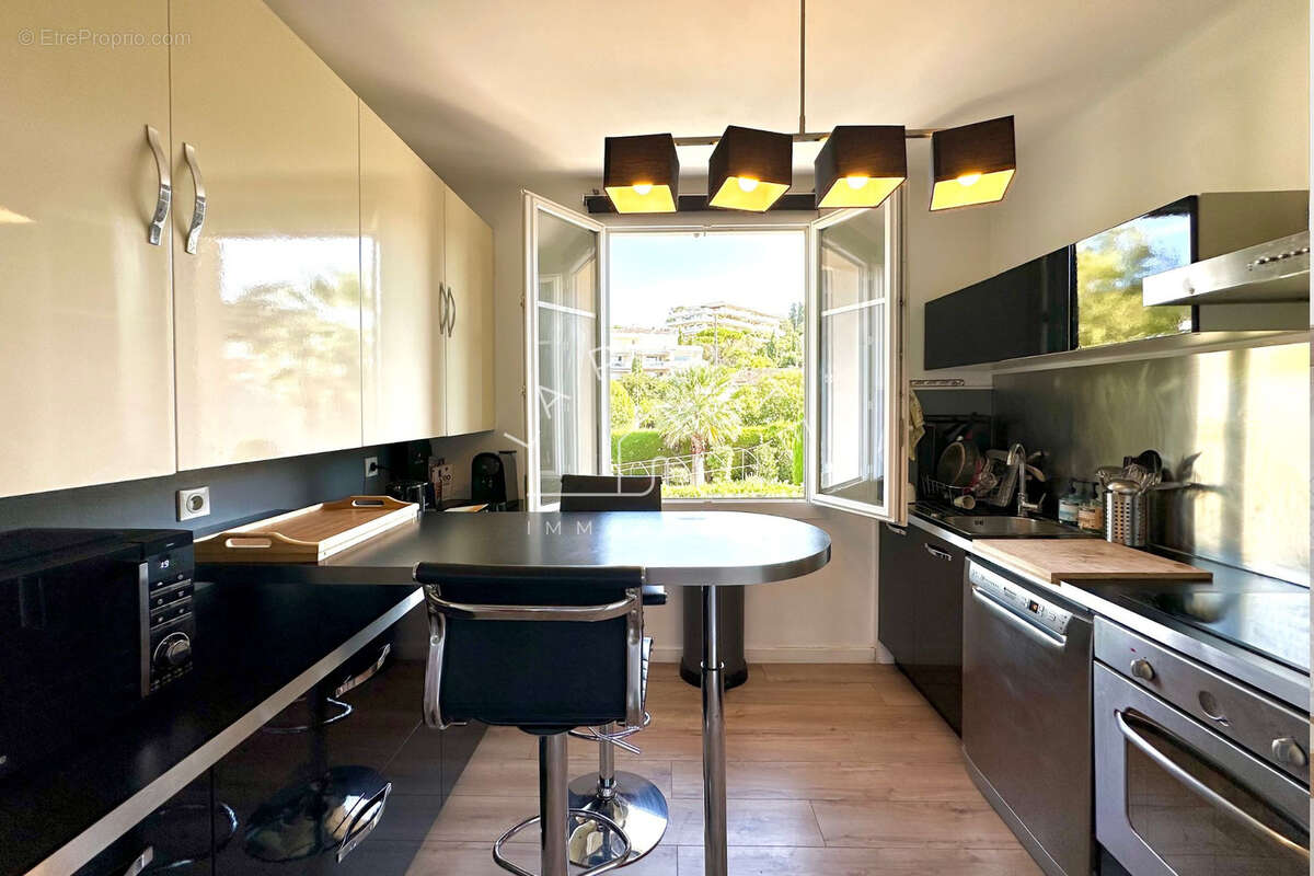 Appartement à LE CANNET